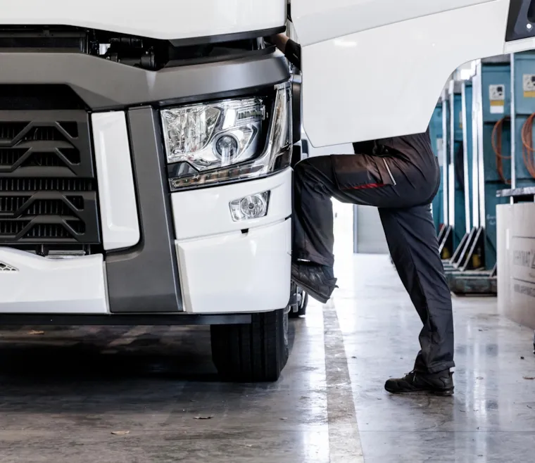 Clovis s'occupe de la maintenance de votre flotte d'entreprise